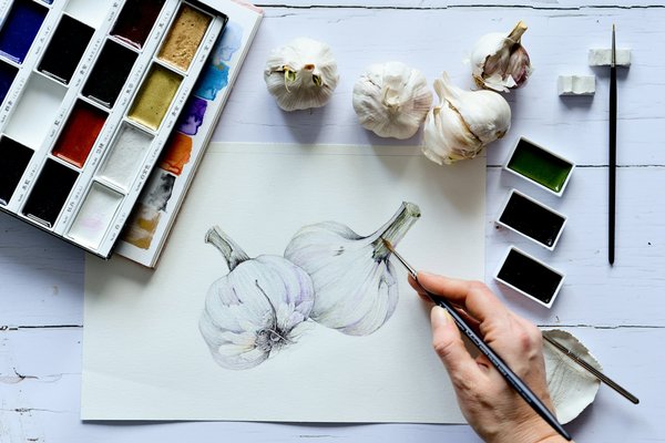 Quelles croisières offrent des ateliers de peinture aquarelle inspirés par les paysages marins?